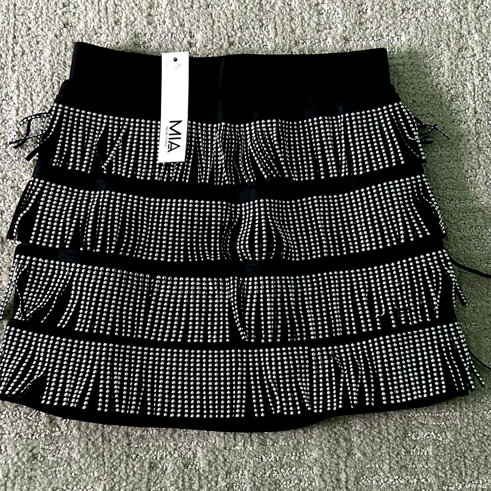 NWT Mia skirt